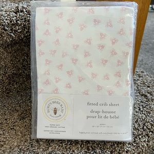 Burt’s Bees pink bee crib sheet
